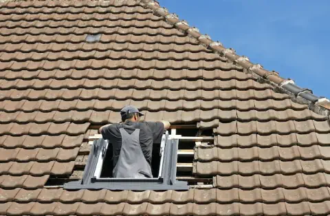 Pose de velux - Saint-Fraigne